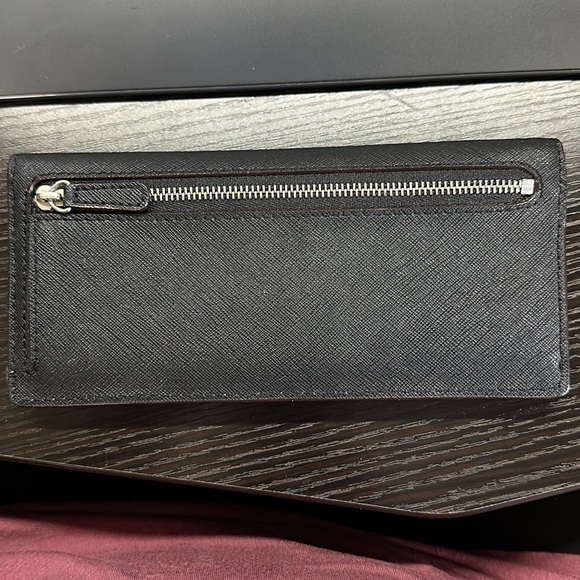 Michael Kors Wallet - Picture 4 of 10